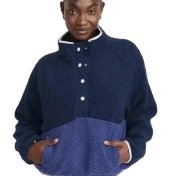 Old Navy 3X Women’s Oversized Two-Tone Sherpa Snap Shirt Navy Blue NWT 0836B - Picture 1 of 5